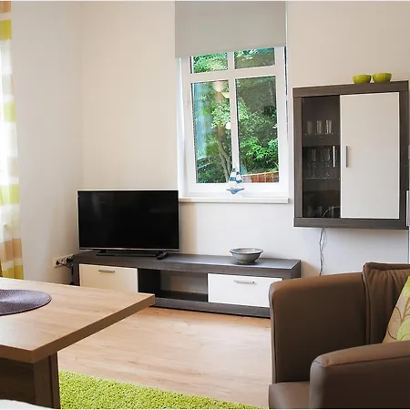 Ferienwohnung In Sassnitz Esterno foto