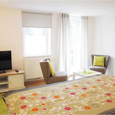 Ferienwohnung In Sassnitz Esterno foto