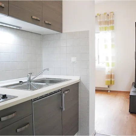 Ferienwohnung In Sassnitz Esterno foto
